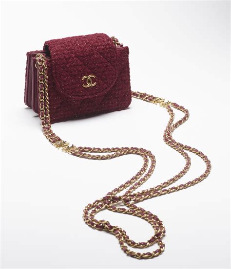 Shop CHANEL CLUTCH WITH CHAIN 